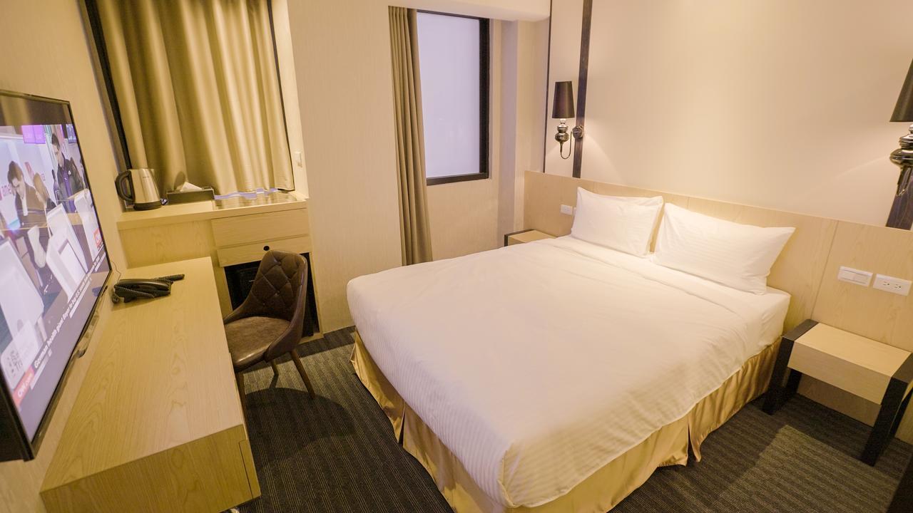 O2 Hotel Taipei Main Station Luaran gambar