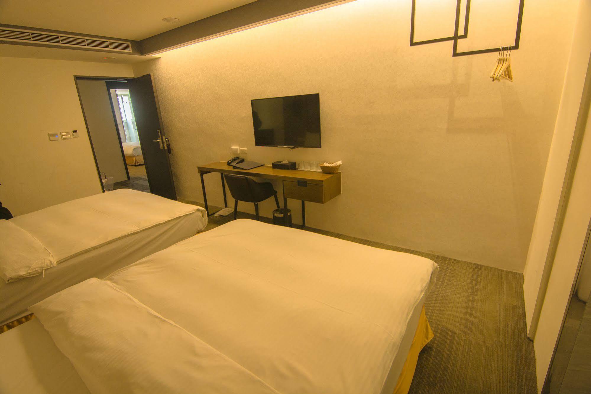 O2 Hotel Taipei Main Station Luaran gambar