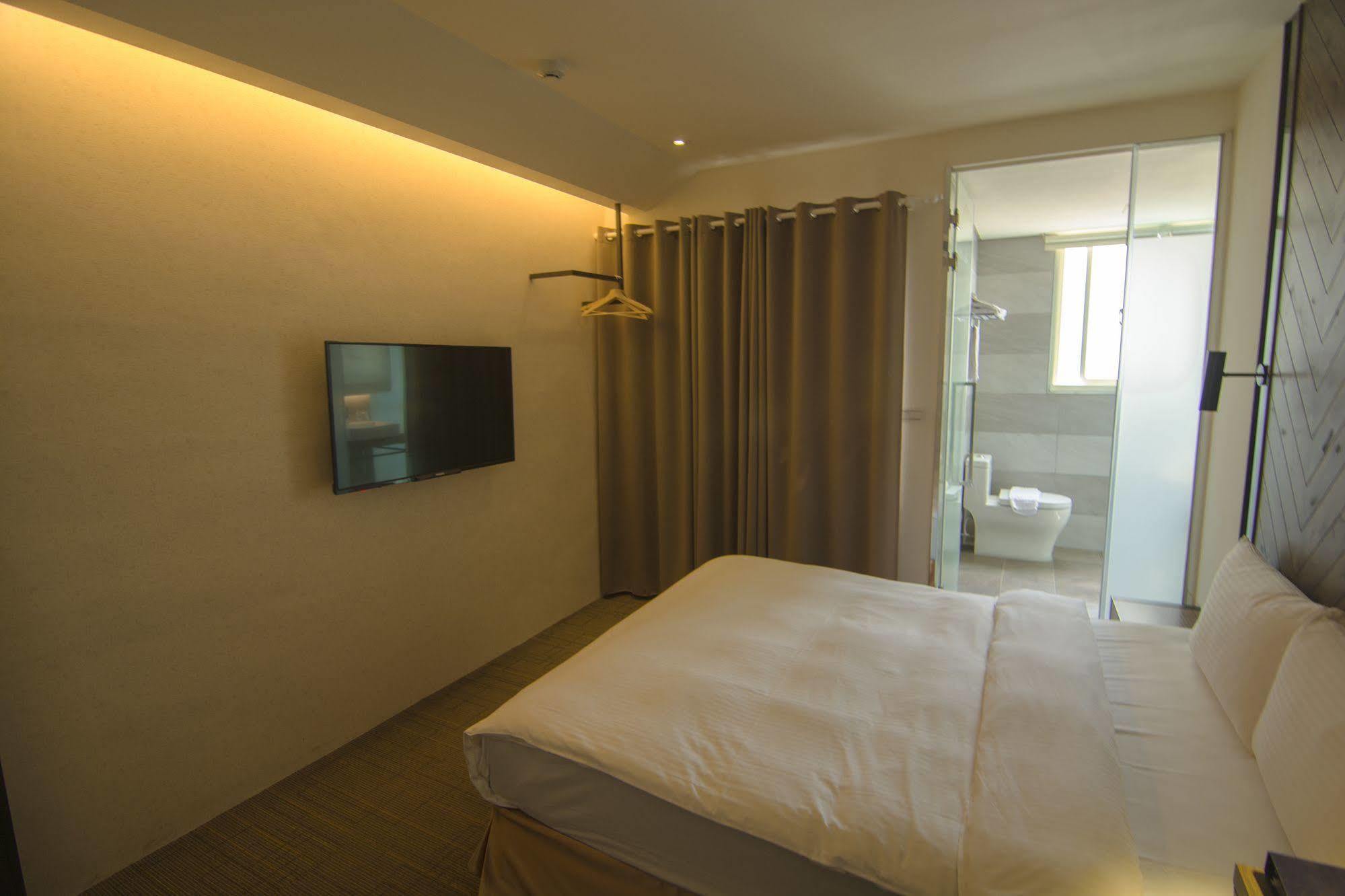 O2 Hotel Taipei Main Station Luaran gambar