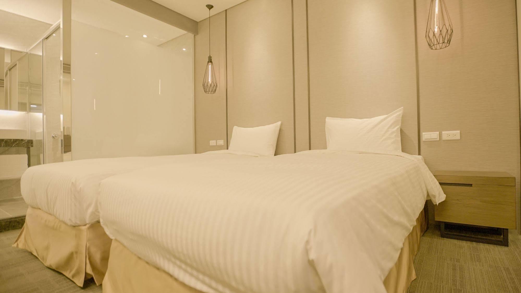 O2 Hotel Taipei Main Station Luaran gambar