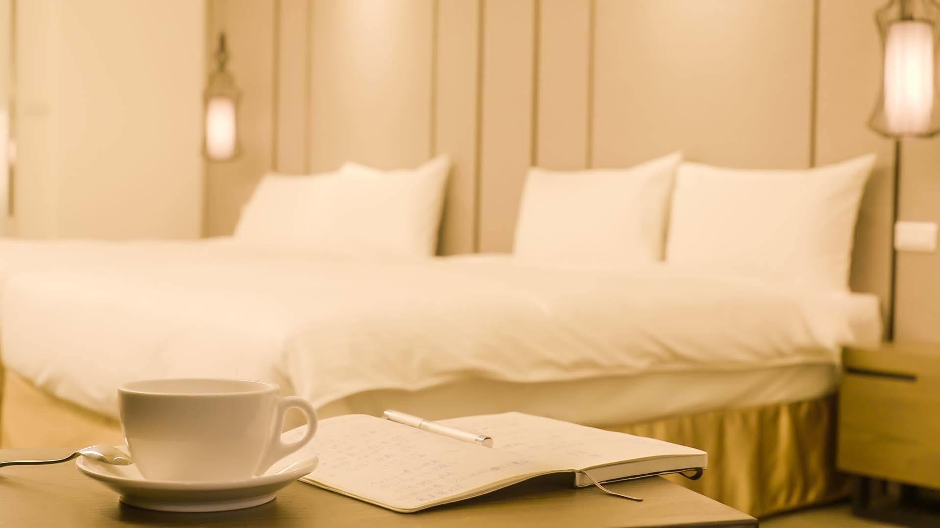 O2 Hotel Taipei Main Station Luaran gambar